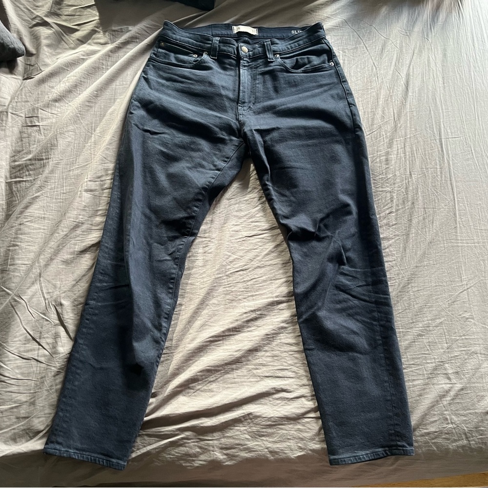 Madewell Garment-Dyed Slim Jean